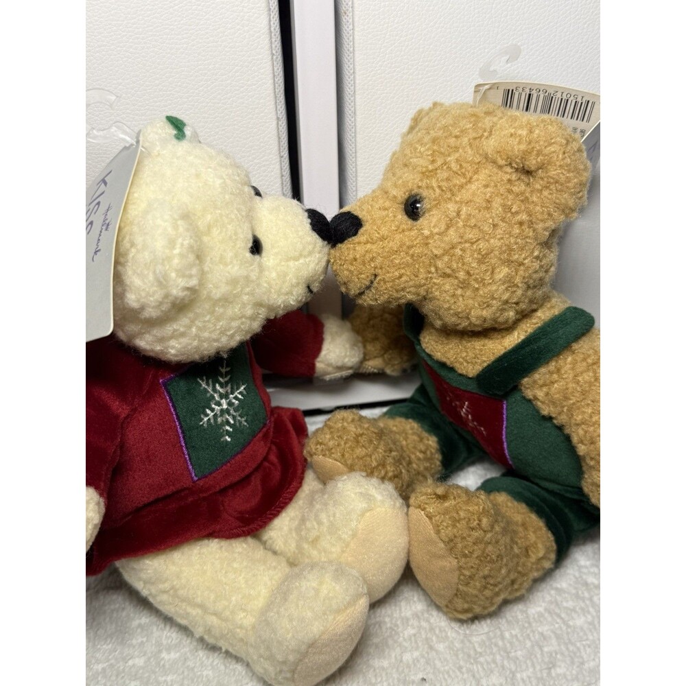 Hallmark Kiss Kiss Bears 10" Magnetic Plush Bear Hook/loop Hands Christmas NWT